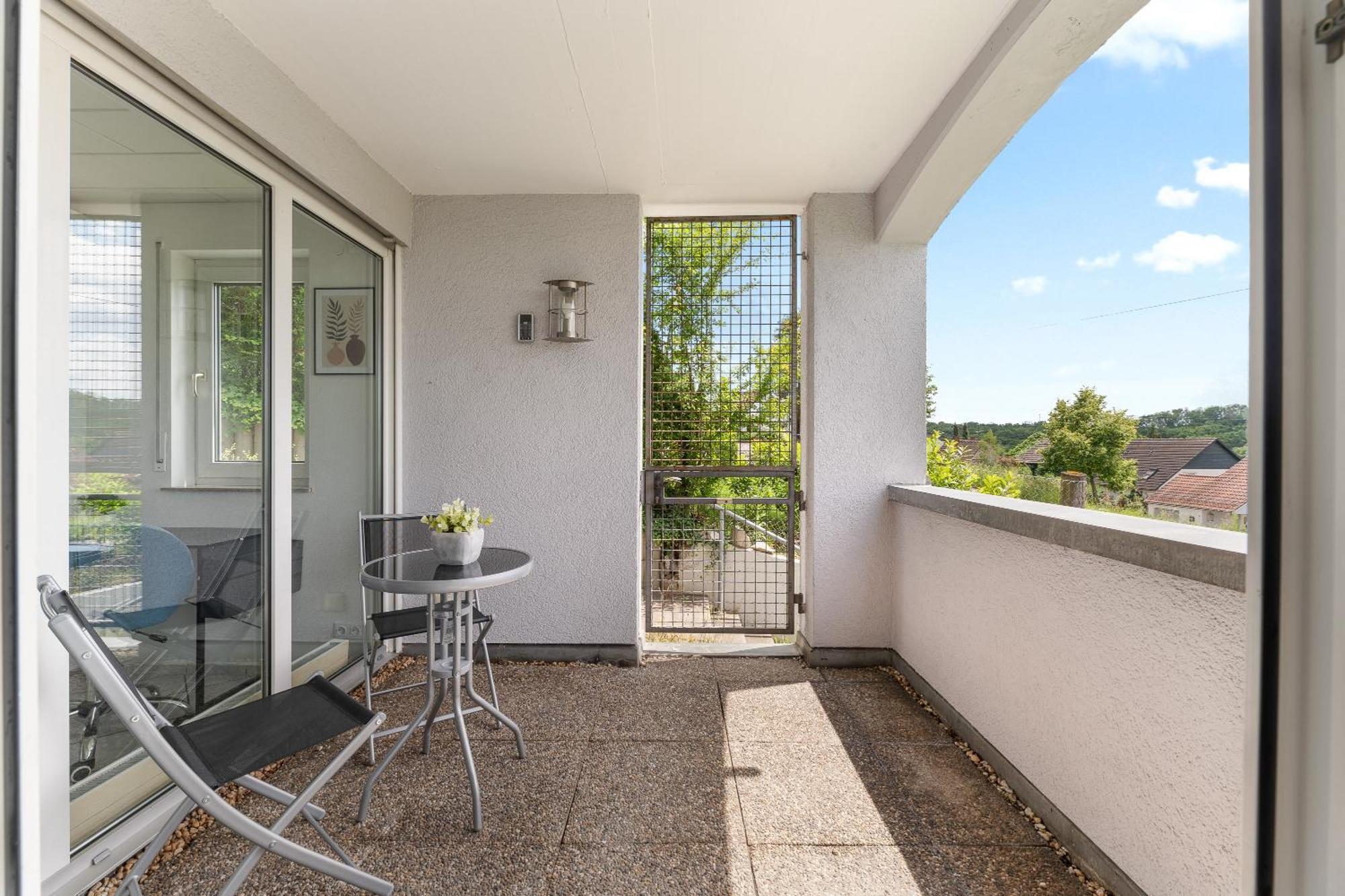 Ferienwohnung Sunshine - 4 Personen Airport Messe Mit Tg-Garage Ostfildern Exterior foto